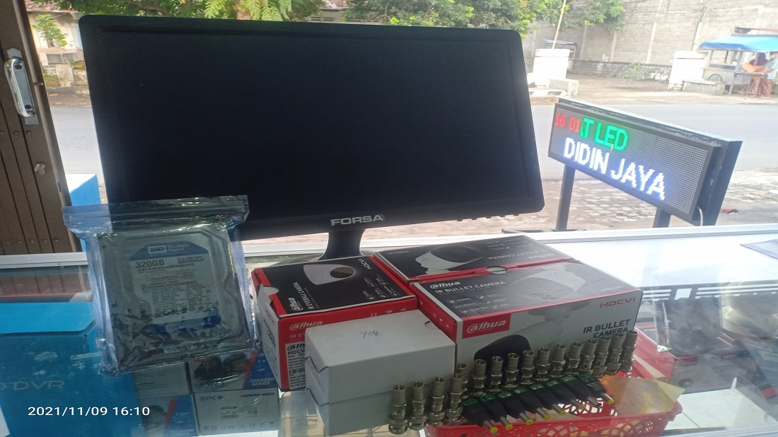 <p>Pemasangan cctv di Silir Kediri dapatkan kamera jernih, awet dan tahan lama. Kualitas gambar full hd 2MP Dahua.</p>