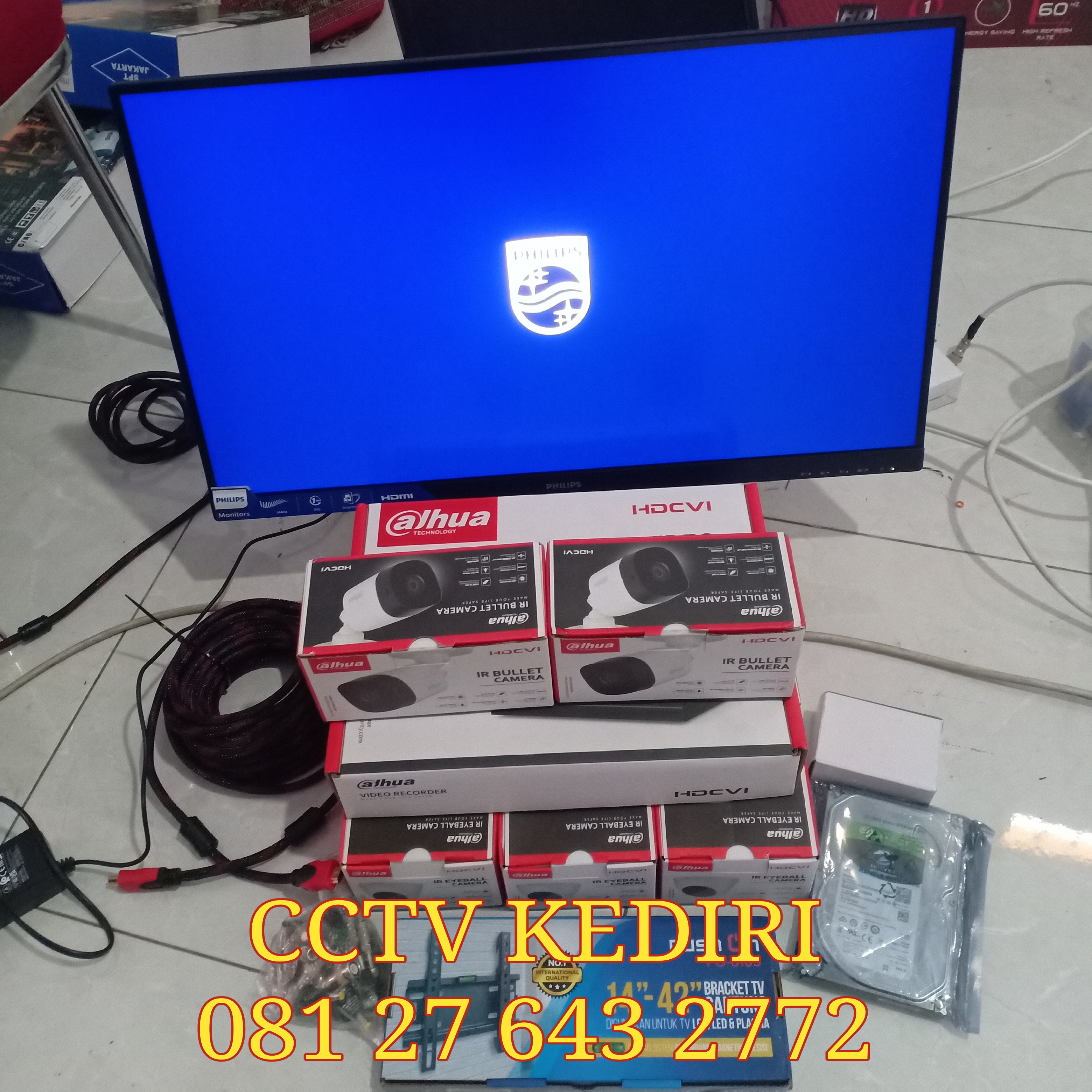 <p>Pemasangan cctv di Kediri murah hanya Rp. 4.350.000 saja bisa pasang 6 kamera. Garansi 1 tahun.</p>
